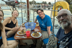 Erleichtert beim Abendessen in Stettin