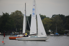 082A6837